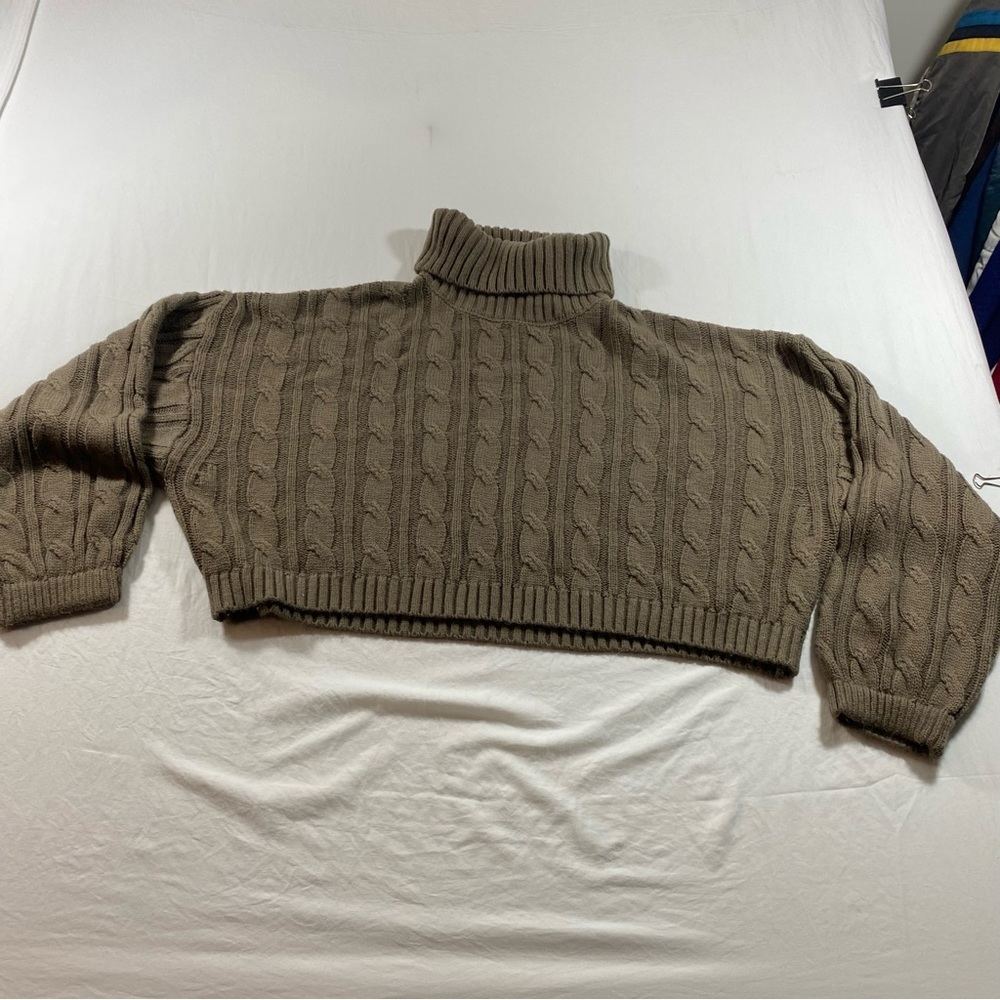 Love tree sweater Woman’s medium Chunky Sweater brown oversized sweater